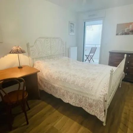 Lägenhet 66m With Terrace In La Rochelle (Charente-Maritime)