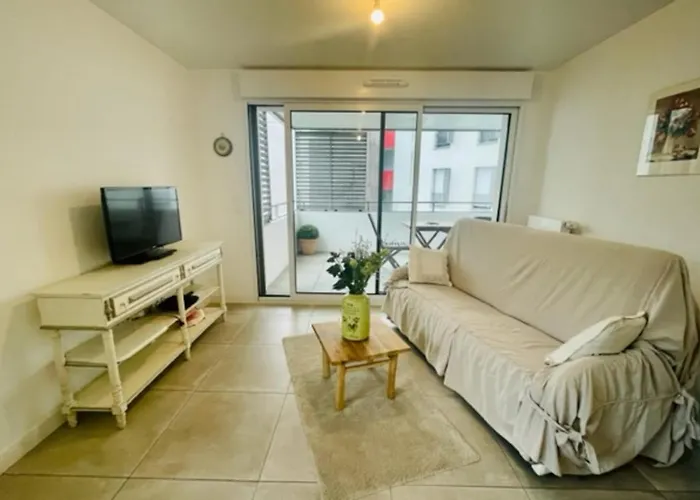 66m With Terrace In * La Rochelle (Charente-Maritime)